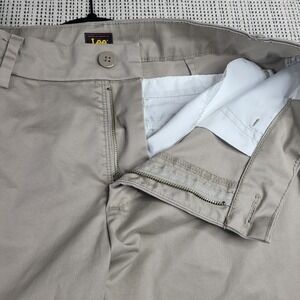Lee Pants Mens Medium Wrinkle Free Straight Fit Dress Chino Pockets 10‎
